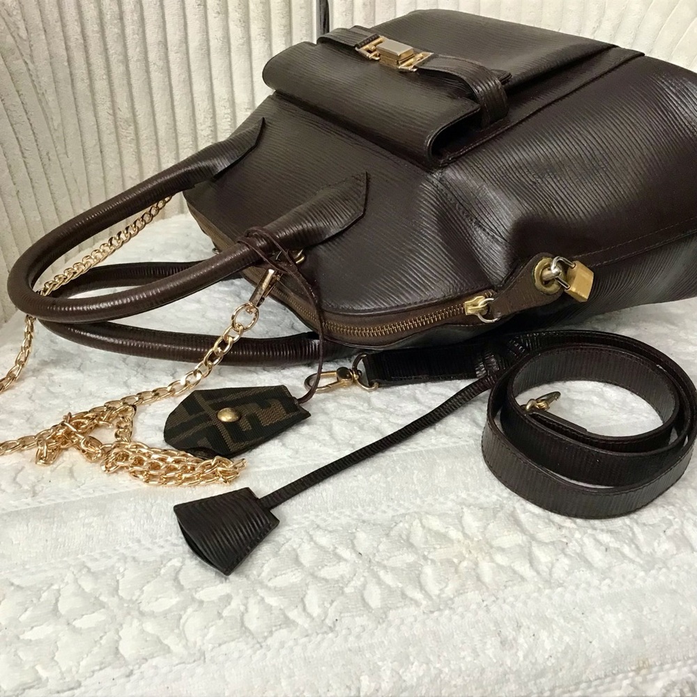 Fendi Bags - Picture 6 of 16